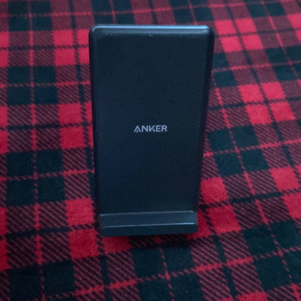 ANKER wireless iphone charger